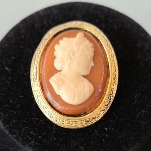 Gold-Tone Brown Cameo Brooch with Ivory Relief